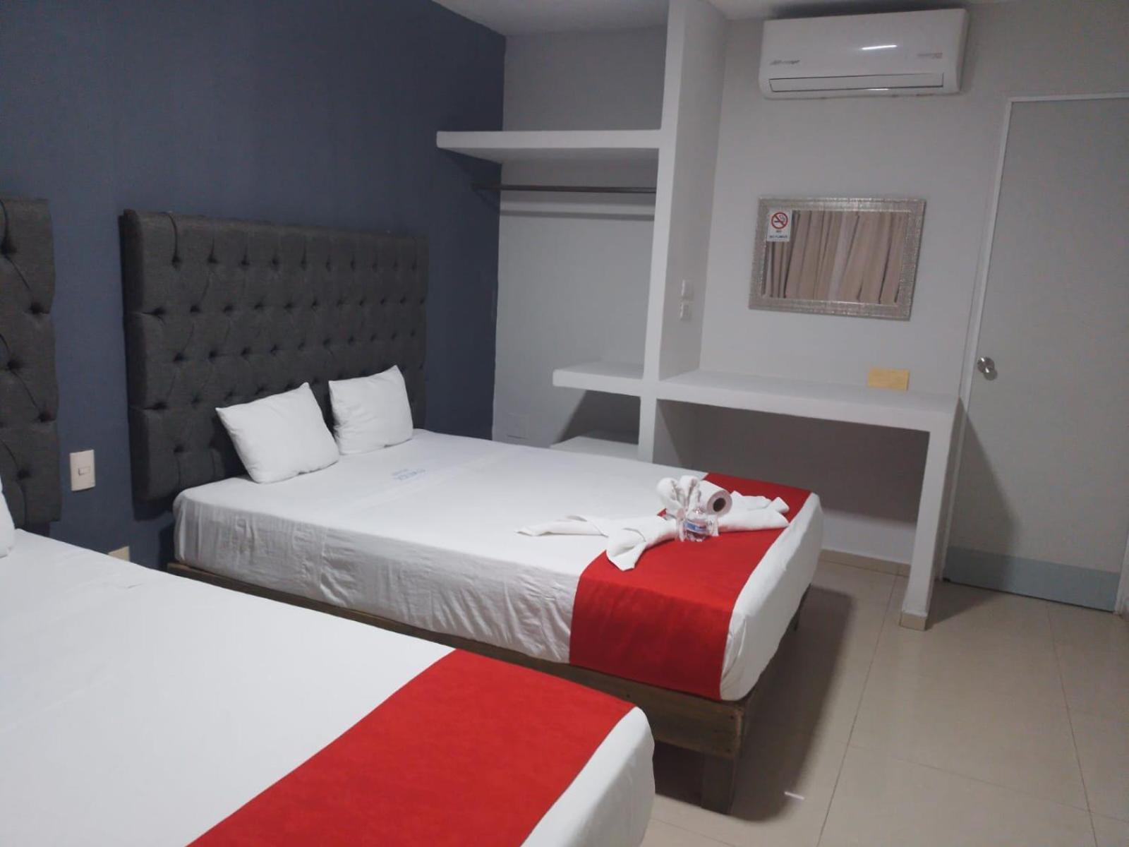 Hotel Mch 3*